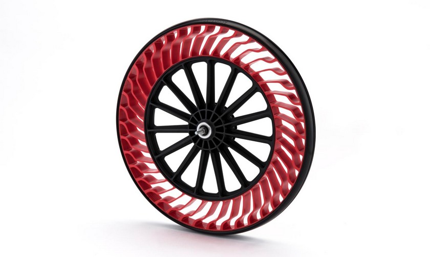 bridgestone-air-less-tires-bike-2.jpg