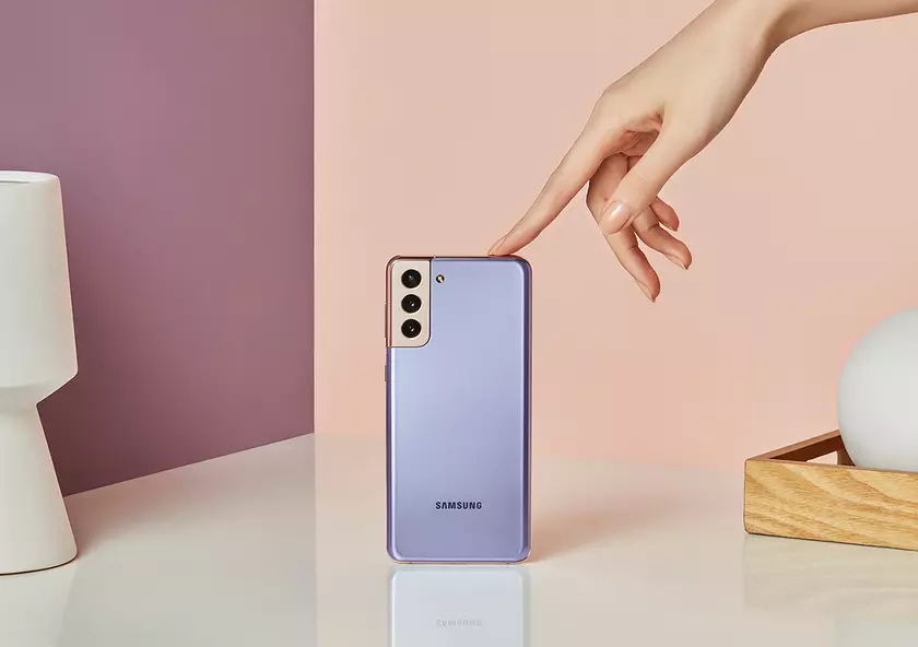 Samsung удивляет: One UI 7 на Galaxy S21 раньше чем планировалось!