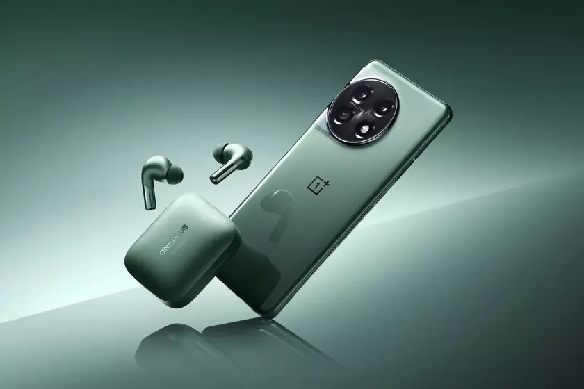 Не только OnePlus 12R: OnePlus 11 также получил крупное обновление OxygenOS