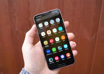 Galaxy S23 users report fingerprint issues after One UI 6.1 update