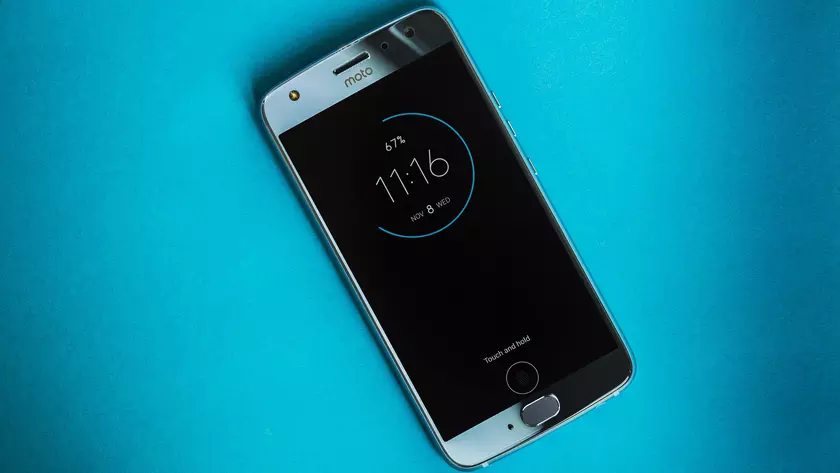 Moto G6 появился в Geekbench