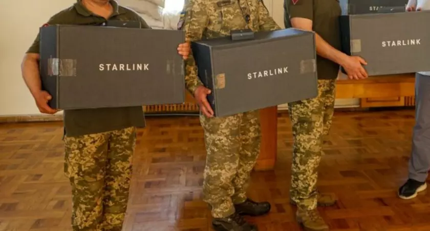 Starlink на фронте: Как украинские военные используют проект Маска