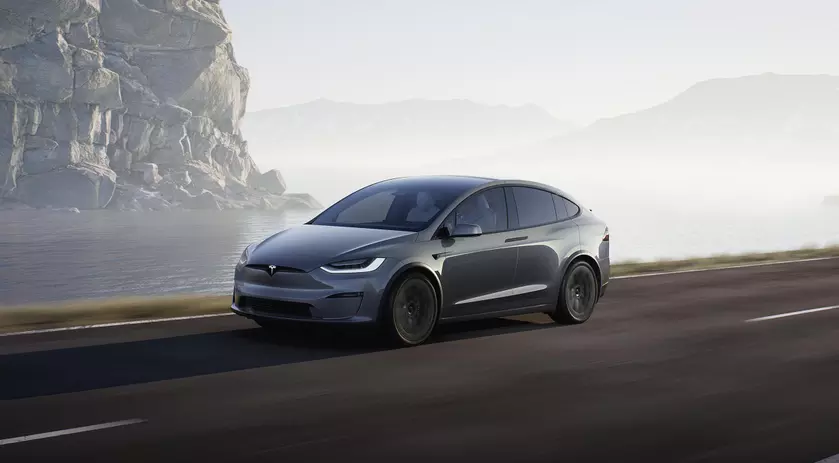 Акции Tesla упали на 6% – инвесторы опасаются дальнейшего удешевления электромобилей
