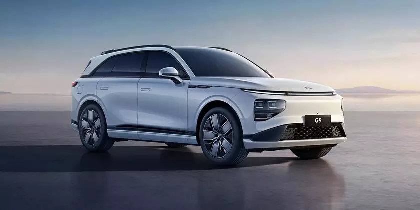 Xpeng G9: электрический кроссовер с запасом хода в 200 км за 5 минут зарядки и 5-звёздочным рейтингом безопасности NCAP