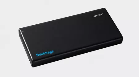 Nextorage aiDAPTIV Station: run a 120B AI model on a 32GB laptop
