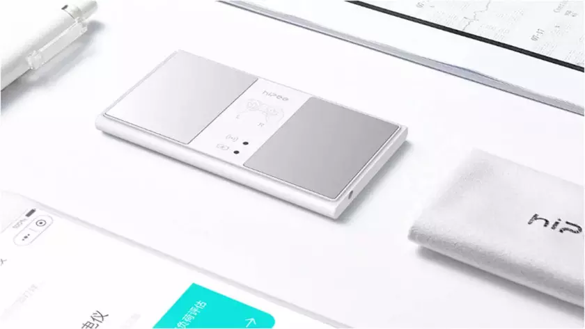 Xiaomi представила компактный кардиограф за $58