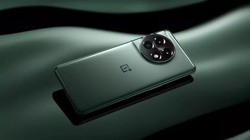 OnePlus 11 — это первый смартфон компании, который будут обновлять в течение 5 лет