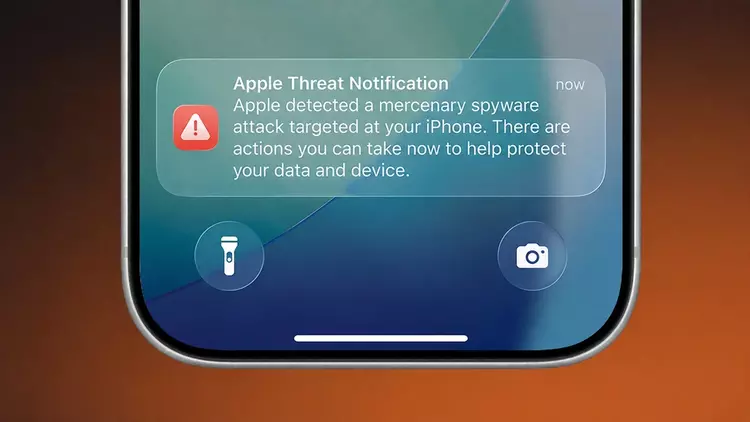 Apple sends spyware alerts to iPhone ...