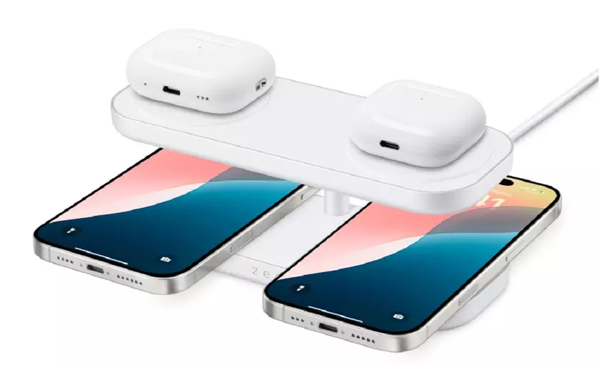 Quattro Wireless Charger Pro 4: A Geek's Guide to the Latest in Fast Charging Tech