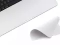 post_big/2021-MBP-and-Cloth-1.jpg