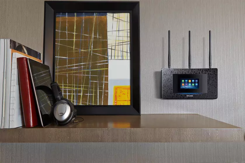 Роутер TP-LINK Touch P5 с сенсорным экраном и маршрутизатор Archer C50 в Украине