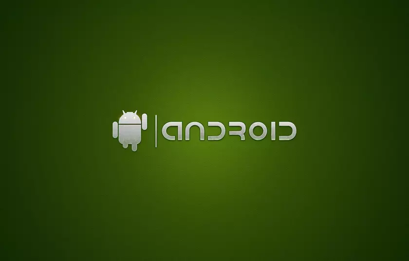 Android 10 – всё ещё самая популярная версия ОС, но Android 11 почти не отстаёт