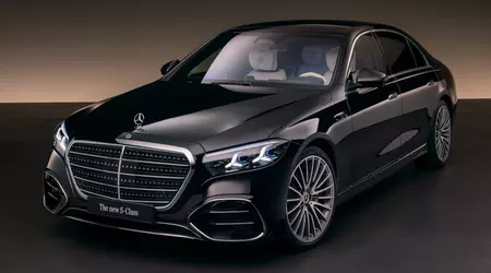 Більше дисплеїв і збільшена решітка: Mercedes-Benz представив оновлений S-Class