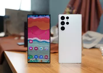 Samsung is giving away free NFTs to Galaxy S22 and Galaxy Tab S8 buyers