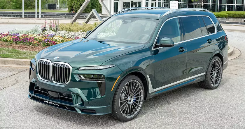 Откройте мир роскоши: новый BMW Alpina XB7 в цвете Alpina Green Metallic