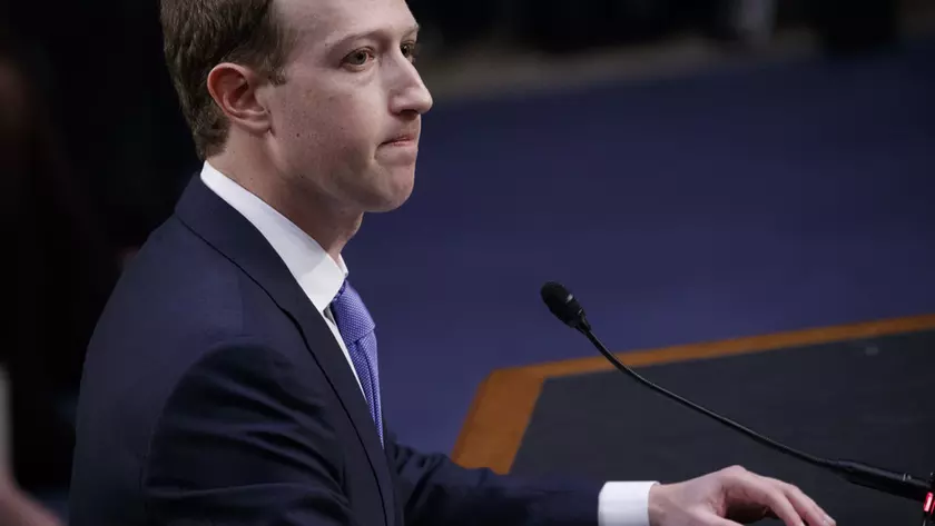 Facebook уличили в передаче данных пользователей 60-ти производителям смартфонов