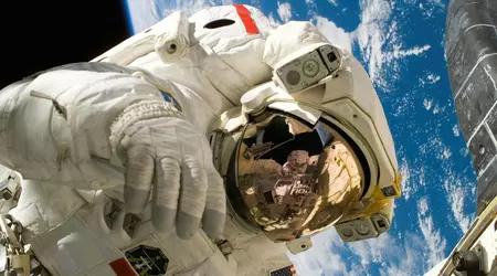Les astronautes de l'équipage 8 entrent en quarantaine avant le lancement de la station spatiale. 