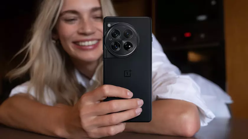 Инсайдер: OnePlus 13 и OnePlus Ace 3V первыми получат новые процессоры Snapdragon