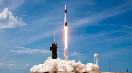 SpaceX вивела на орбіту 10 000-й супутник Starlink: Falcon 9 стає «маршруткою»