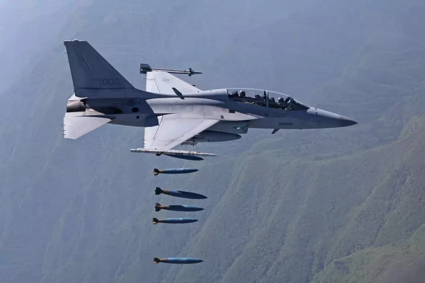"Корейская экспансия": Korea Aerospace Industries предлагает Болгарии свои истребители FA-50 на замену советского авиапарка  