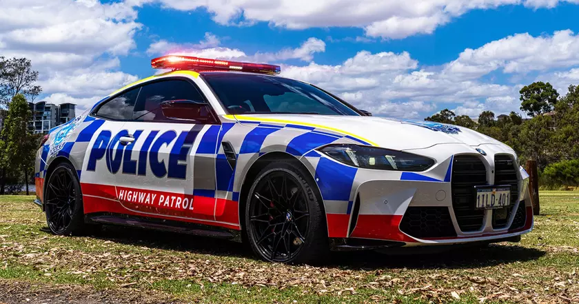 BMW M4 Competition одевается в форму: Эксклюзивное купе для дорожной патрульной службы Западной Австралии