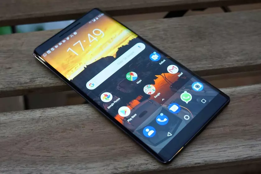 Nokia 9 появилась на рендере с тройной основной камерой на 41 Мп
