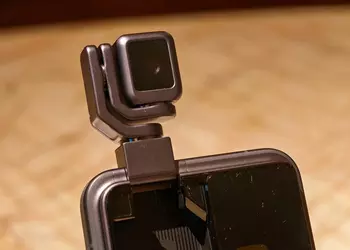 Необычный Robot Phone на CES 2026: Honor вновь показала амбициозный гаджет с роботизированной камерой