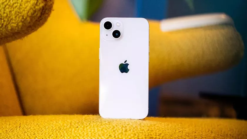 iPhone 13 mini в Украине – лучший компактный флагман в мире по цене от 28 499 грн
