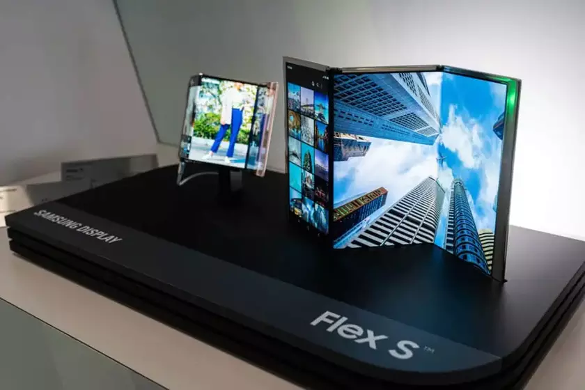 Детали о концепте нового складного смартфона Samsung