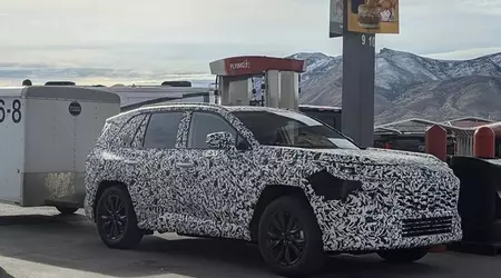 The first photo of the Toyota RAV4 2026 has surfaced