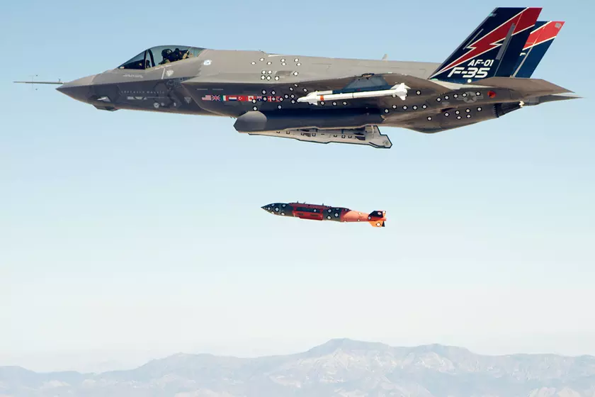 США хотят передать Украине комплекты JDAM для превращения тупых бомб во всепогодные корректируемые боеприпасы с GPS
