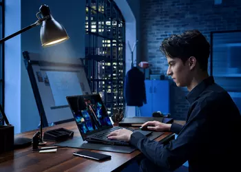ASUS представила в Украине ноутбуки ROG Zephyrus S17 по цене от 73 999 гривен