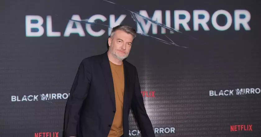 Автор “Черного зеркала” Чарли Брукер приступил к работе над новым сериалом о британском серийном убийце