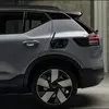 Предварительный просмотр бокового вида Volvo EX40