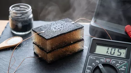 This biodegradable battery runs on humidity and dissolves in your garden