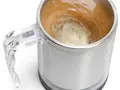 Чашка с пропеллером: забудьте о чайных ложечках