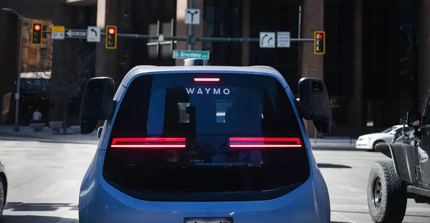 Как роботакси Waymo трансформируют будущее транспорта