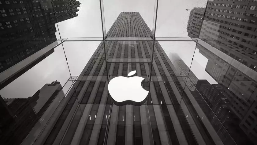 Продажи iPhone в Китае упали более чем на 20% из-за Huawei