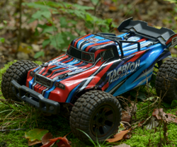 DEERC 210E RC Car, 1:10 Scale
