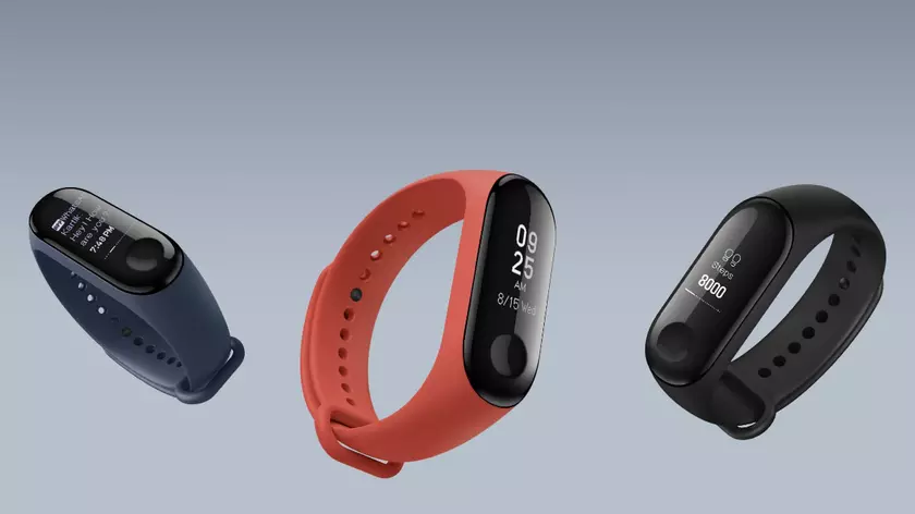Фитнес-трекеры Xiaomi Mi Band 4 уже продают на Aliexpress за $49,99