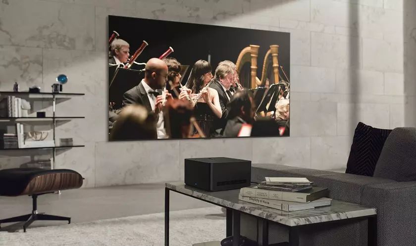 LG представила огромный беспроводной 4K-телевизор Signature OLED M с частотой кадров 120 Гц стоимостью более $30 000