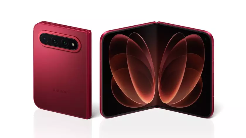 Xiaomi 18 Fold: революция мобильных устройств