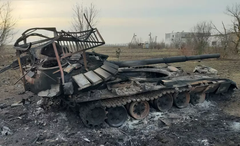 86 танков, 6 самолётов, 7 вертолётов, 17 РСЗО, 106 артсистем и 35 беспилотников: ВСУ во время контрнаступления уничтожили 590 единиц российской техники на сумму $673 000 000