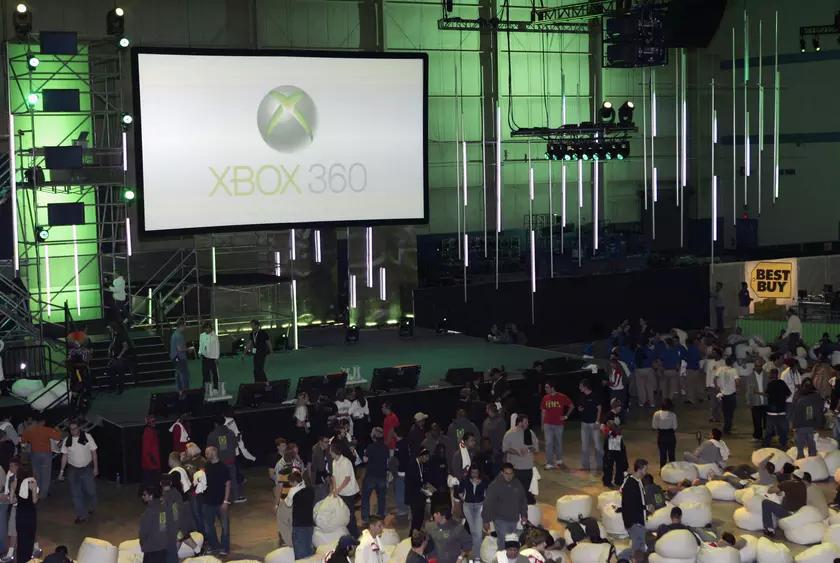 Microsoft не закрывает Xbox 360 Marketplace, по крайней мере, пока