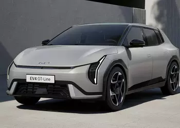 Kia официально представила электромобиль EV4 в двух версиях - седан и хэтчбек