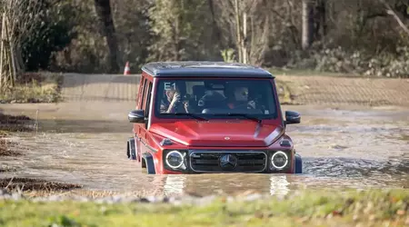 Mercedes-Benz навчить позашляховики плавати: патент на «амфібію» без весел