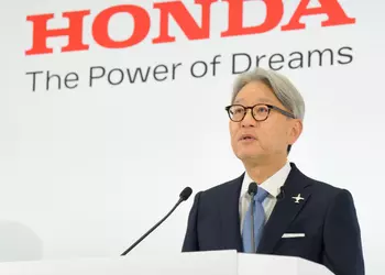 Honda changes plans: less electric cars, more hybrids