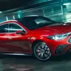 Прев'ю електричного седана Mercedes-AMG CLA 45 - на природі