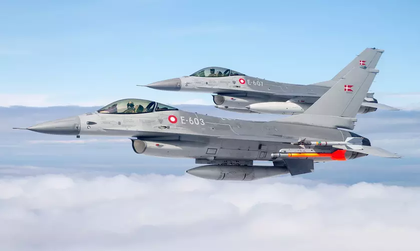 Аргентина отказалась от покупки истребителей F-16 Fighting Falcon из-за более важных приоритетов