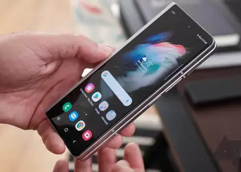 Samsung will allow Z Fold 3 bootloader unlock, but at the cost of losing cameras